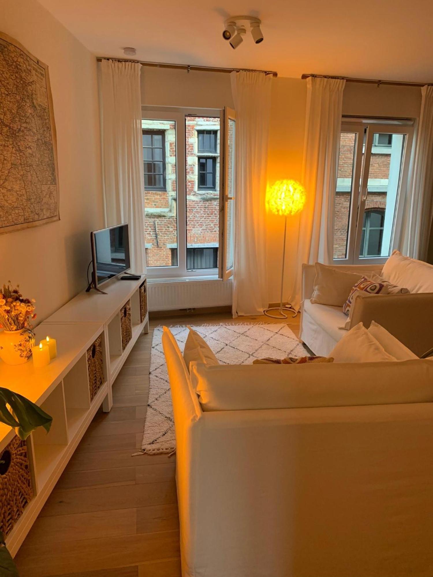 Cozy Studio In Centre Of Old Town Антверпен Екстер'єр фото
